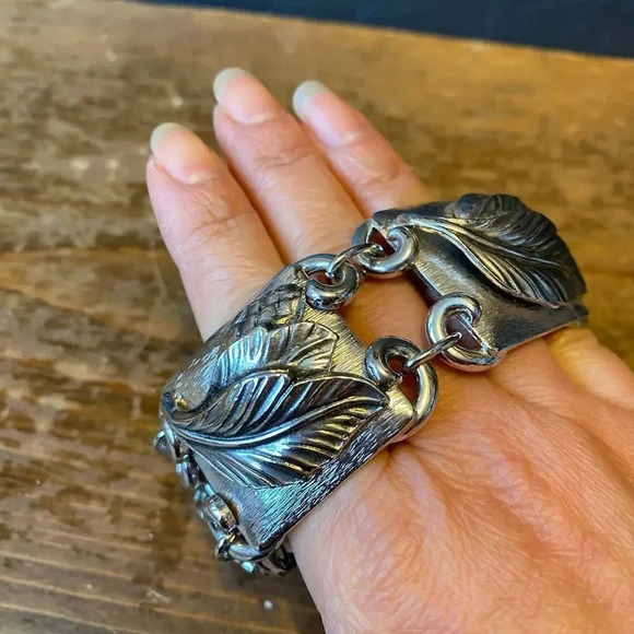 Vintage 3D Leaf Chunky Charm Sterling Silver Bracelet Women’s Length 7” - Picture 3 of 5
